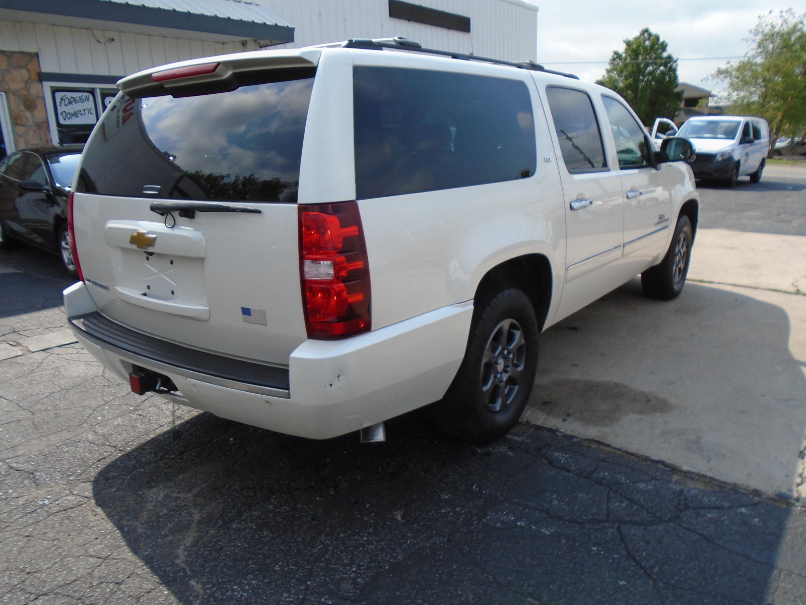 Used 2013 Chevrolet Suburban LTZ AWD/4WD image 2
