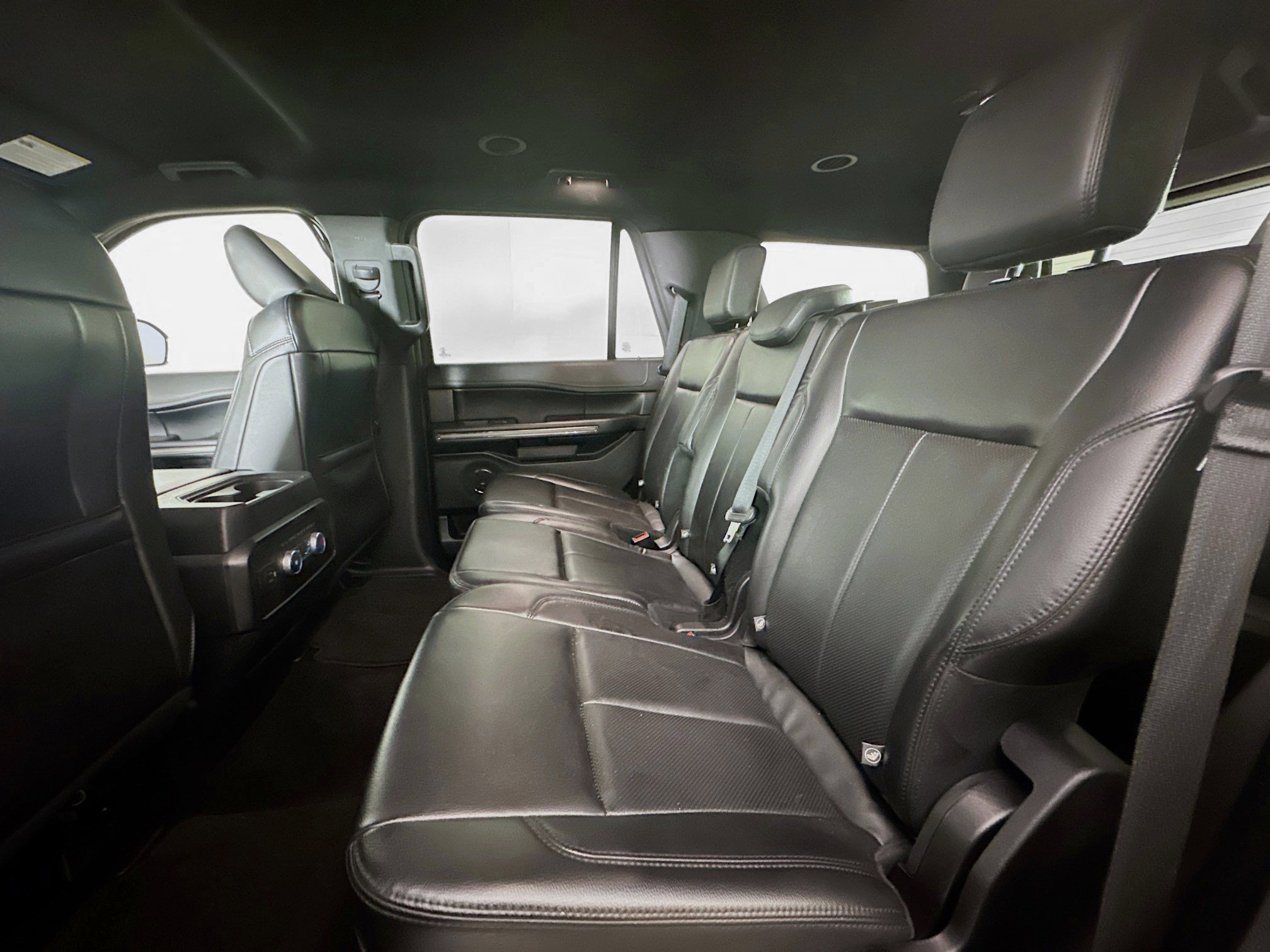 Used 2021 Ford Expedition XLT image 26