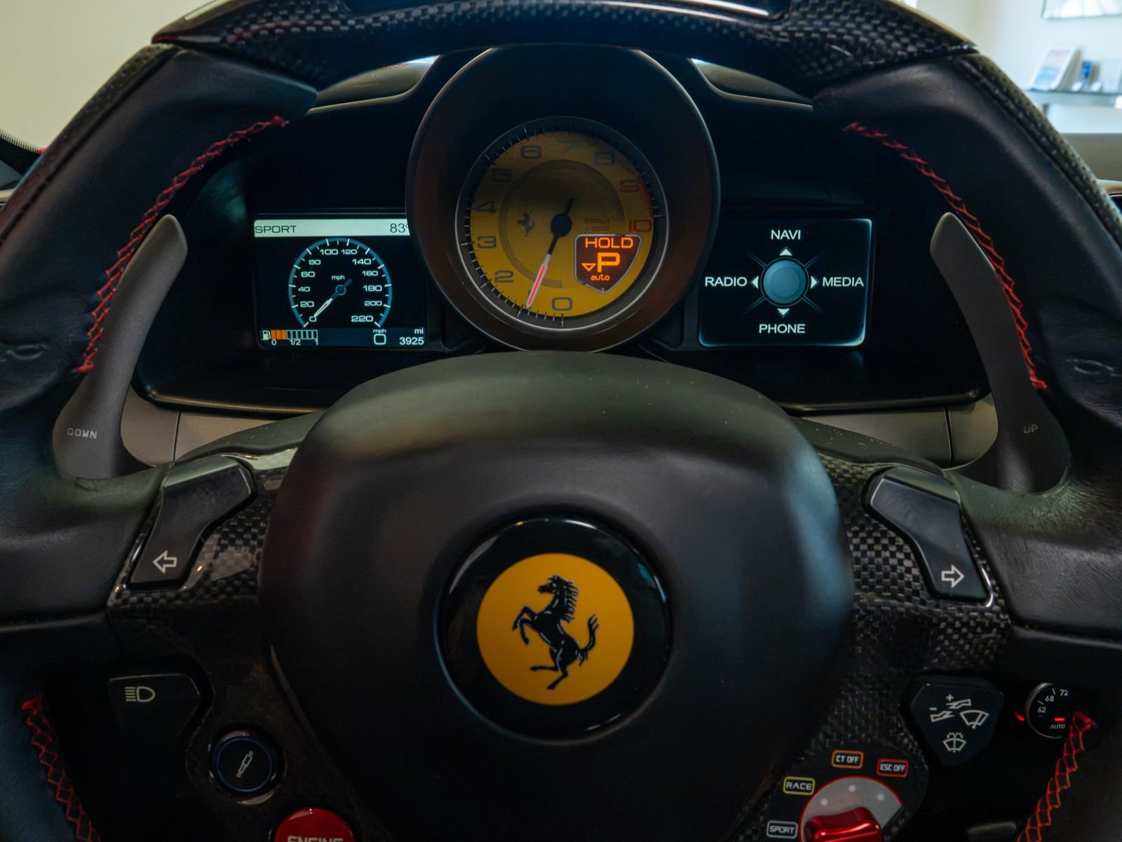 Certified 2014 Ferrari 458 Italia Coupe RWD image 13