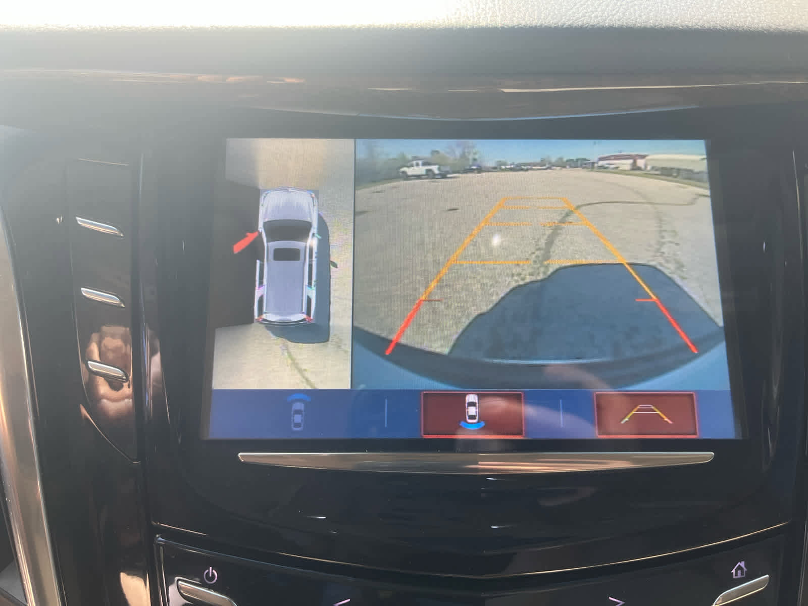 Used 2020 Cadillac Escalade Platinum image 18