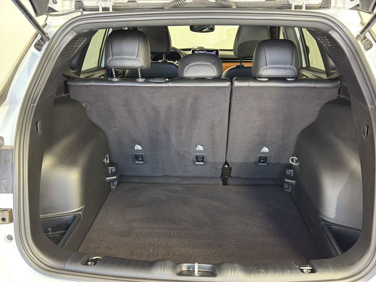 Used 2024 Jeep Compass Limited AWD/4WD image 10