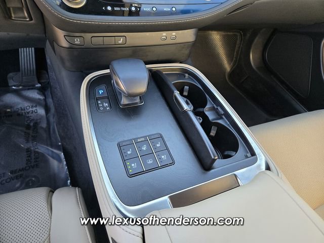 Certified 2023 Lexus LS 500 w/ Accessory Package (Z1) RWD image 29