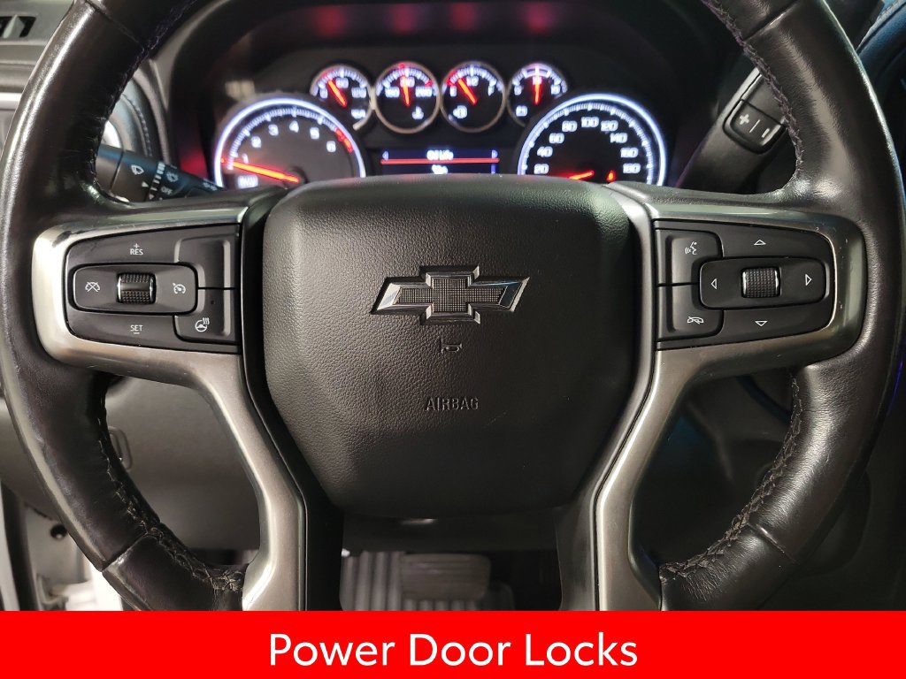 Used 2020 Chevrolet Silverado 1500 RST w/ RST 2.7L Value Package AWD/4WD image 25