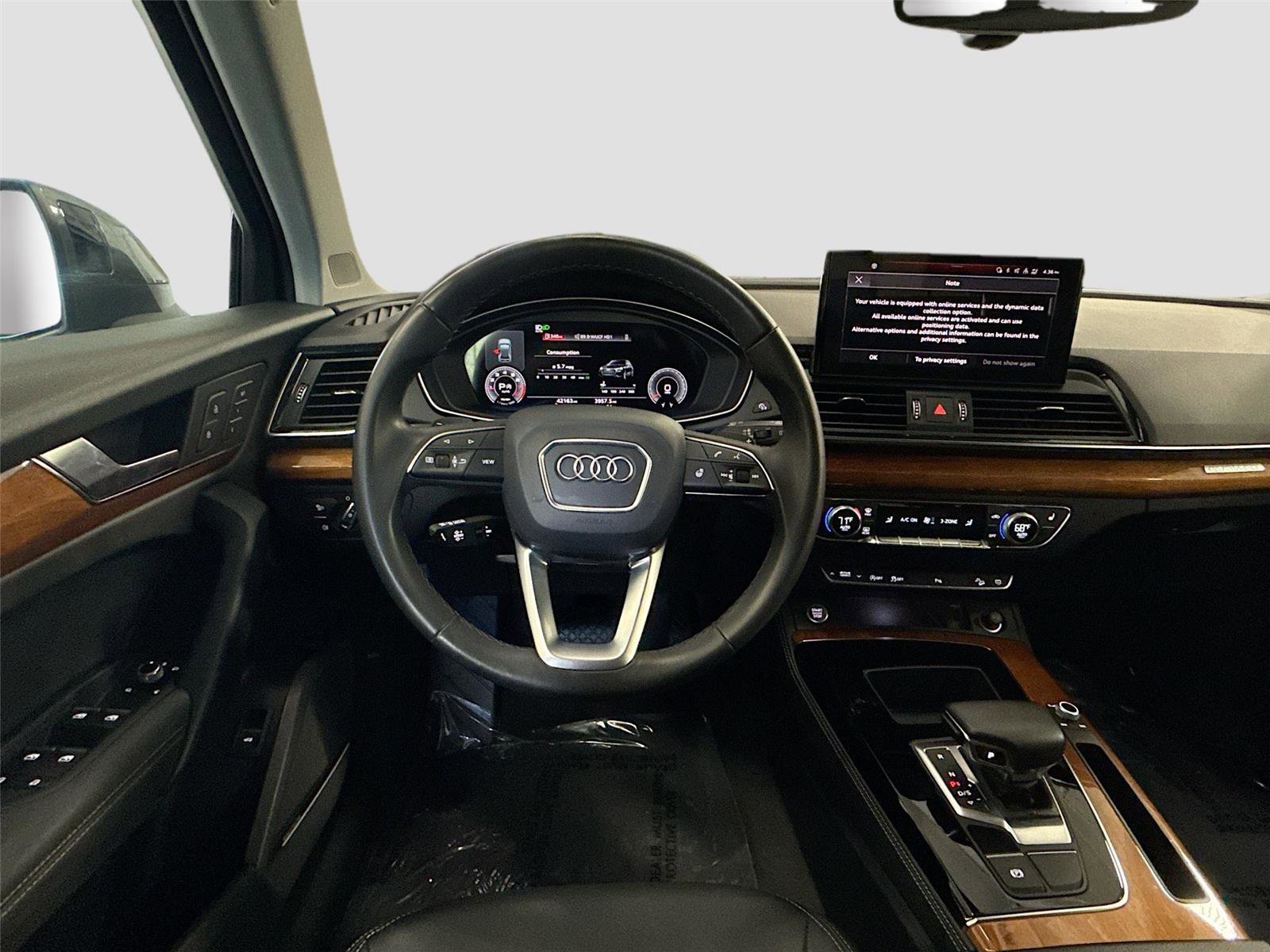 Certified 2023 Audi Q5 2.0T Premium Plus w/ Premium Plus Package AWD/4WD image 11