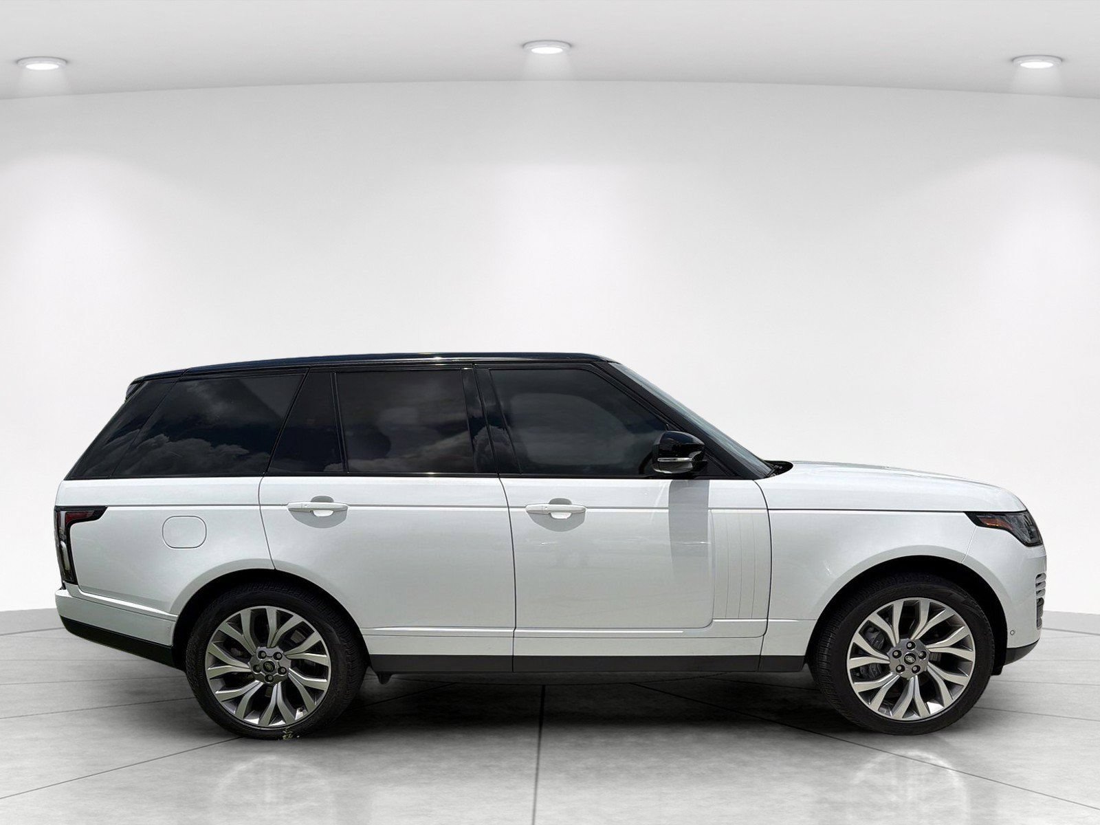 Used 2020 Land Rover Range Rover HSE AWD/4WD image 3