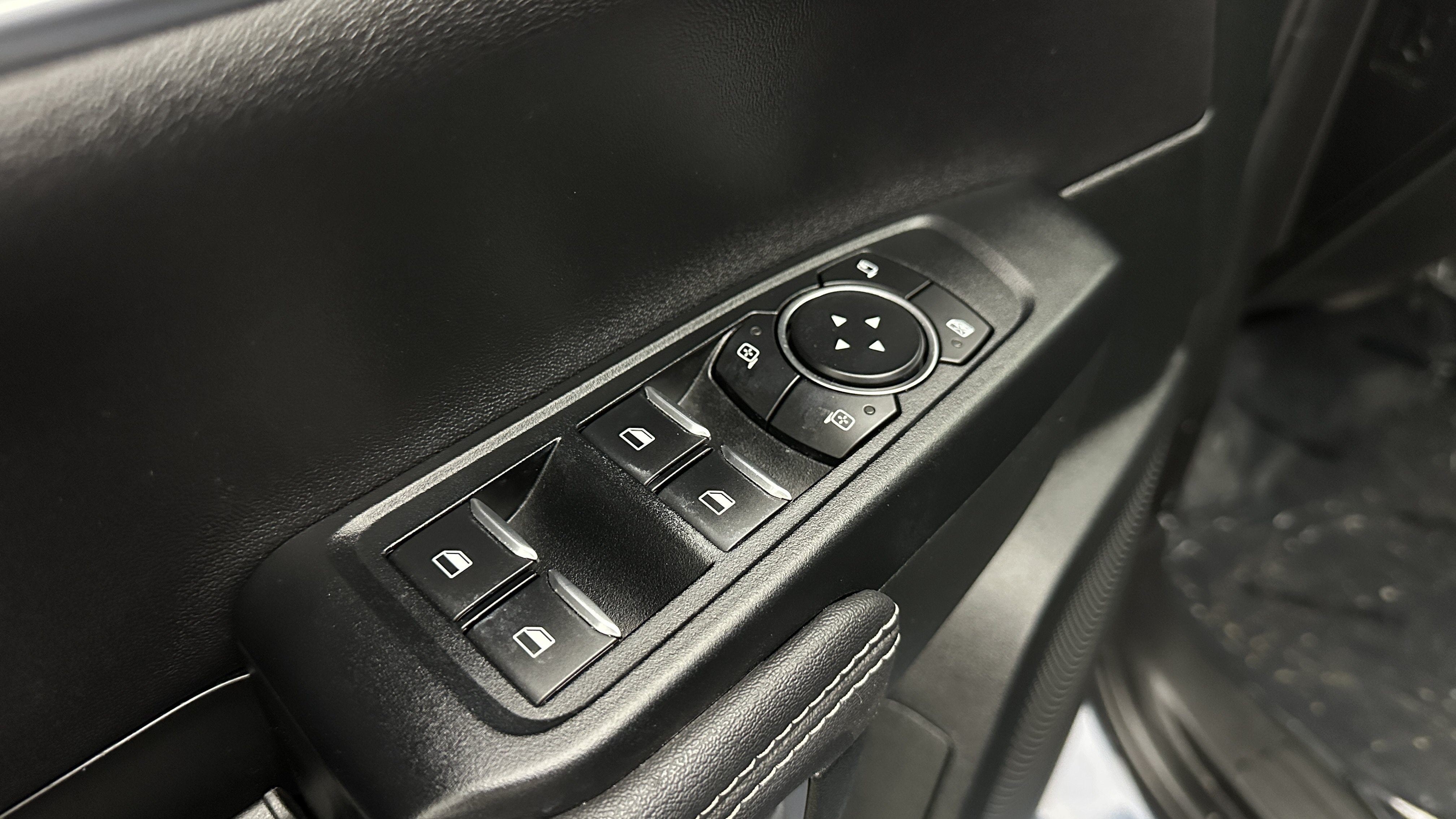 Used 2024 Ford Ranger Lariat AWD/4WD image 12