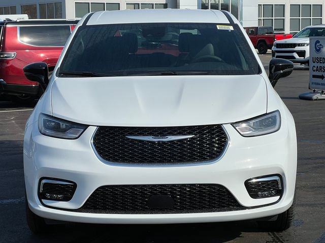 New 2026 Chrysler Pacifica Select image 41