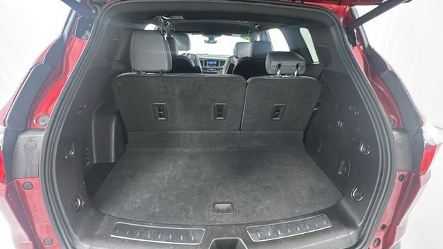 Used 2024 Buick Enclave Premium image 16