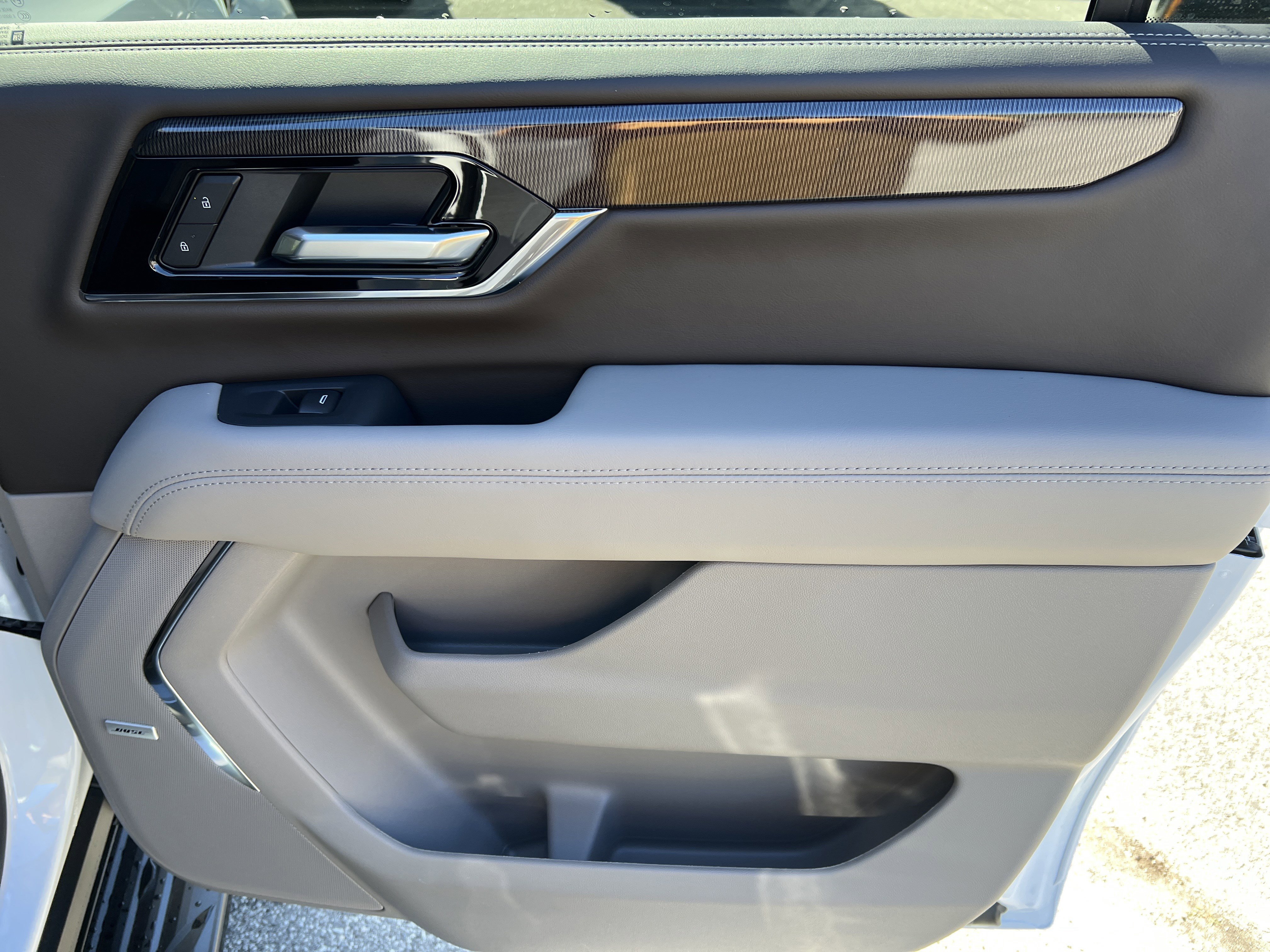 New 2026 GMC Yukon XL Elevation image 19