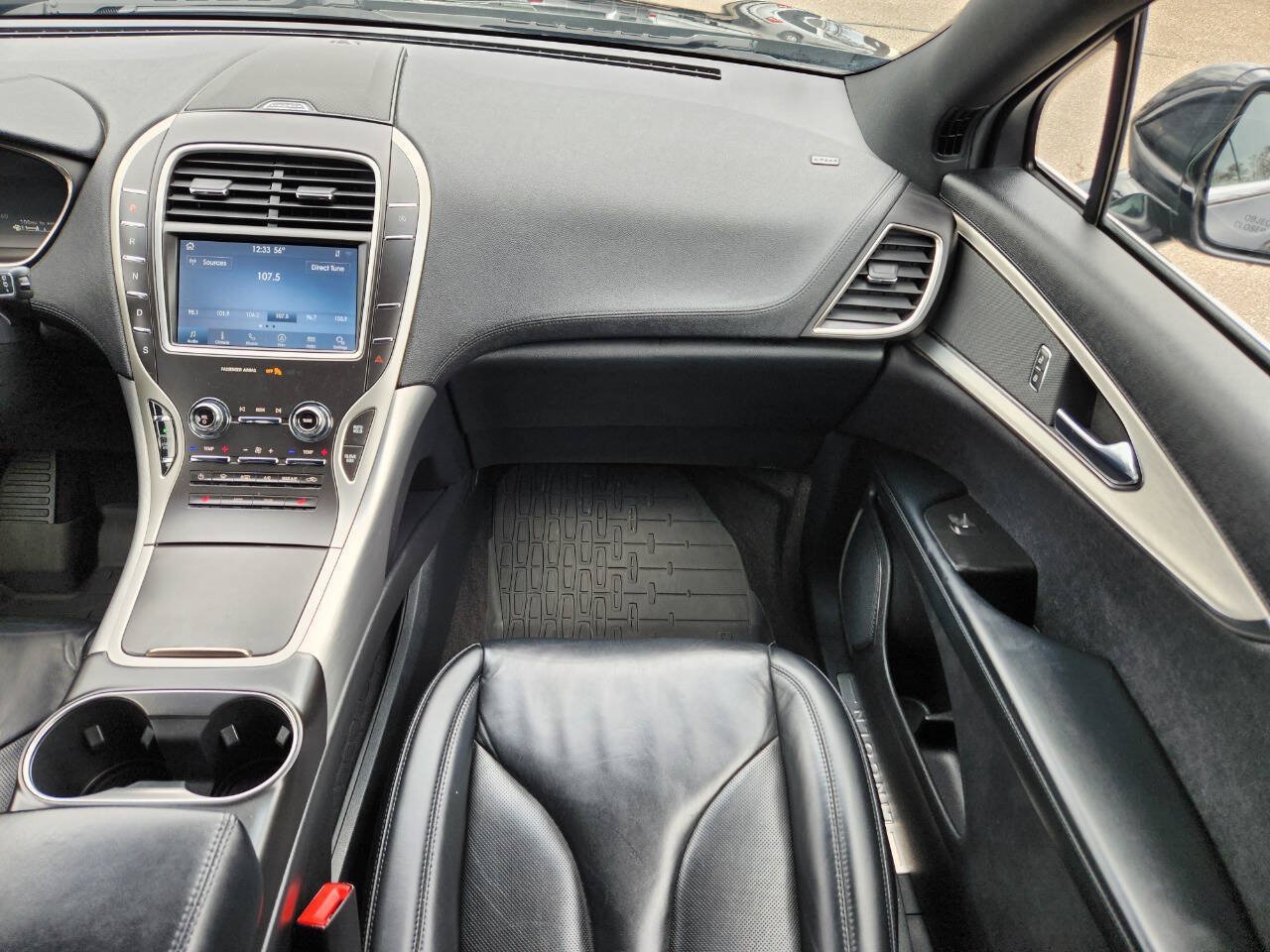 Used 2020 Lincoln Nautilus Premier w/ Equipment Group 101A AWD/4WD image 18