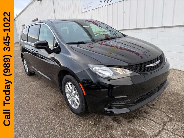 New 2026 Chrysler Voyager LX FWD image 2