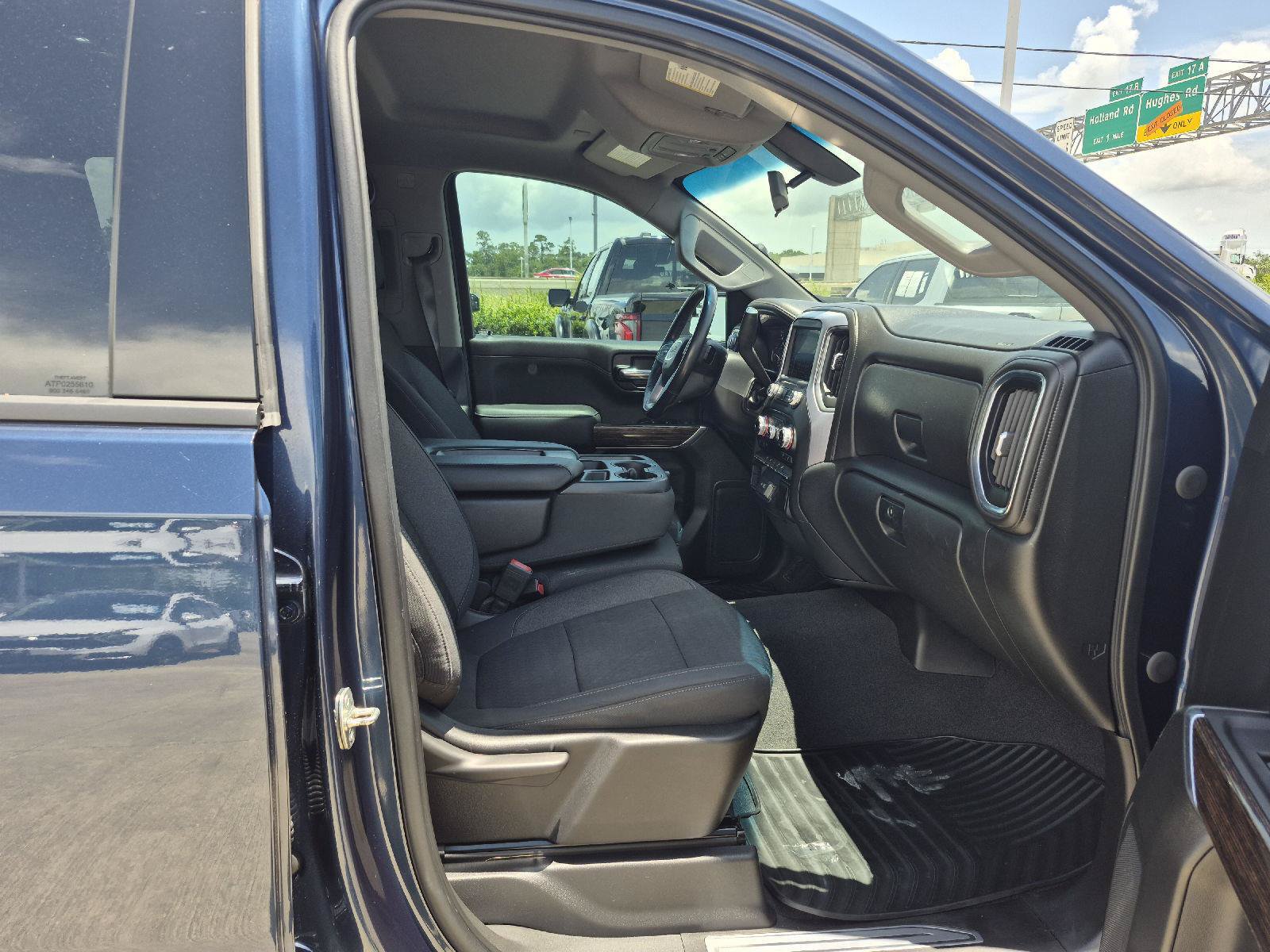 Used 2020 GMC Sierra 1500 Elevation w/ Elevation Value Package RWD image 9