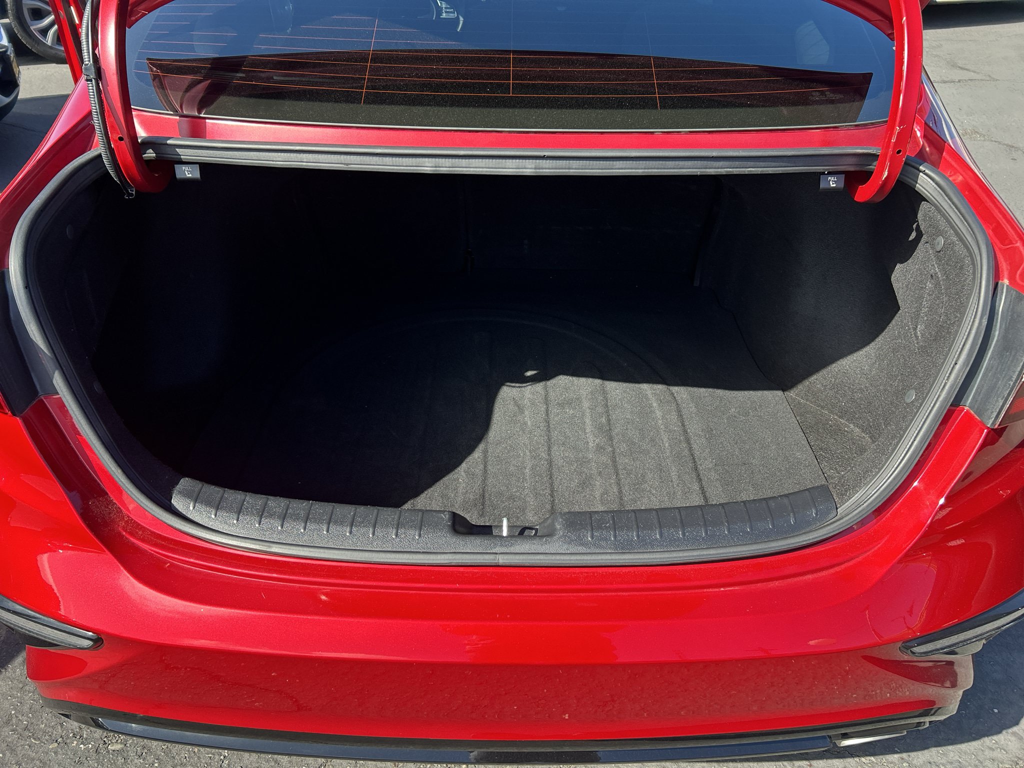 Used 2019 Kia Forte LXS FWD image 9