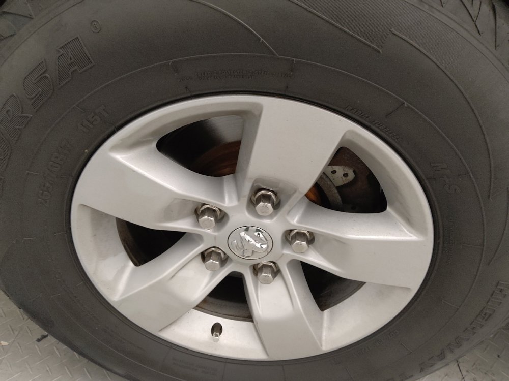 Used 2019 RAM 1500 Express AWD/4WD image 31