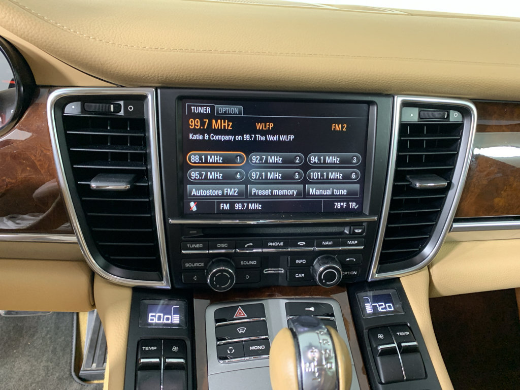 Used 2011 Porsche Panamera 4 AWD/4WD image 22