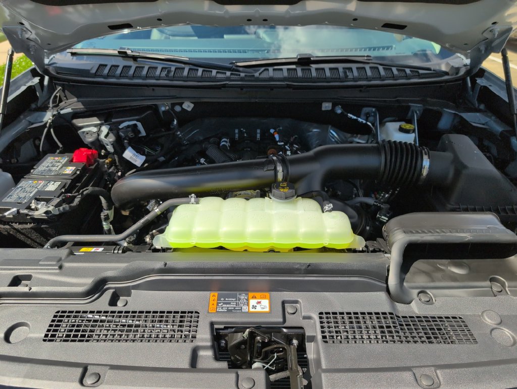 New 2027 Ford Expedition Platinum RWD image 34