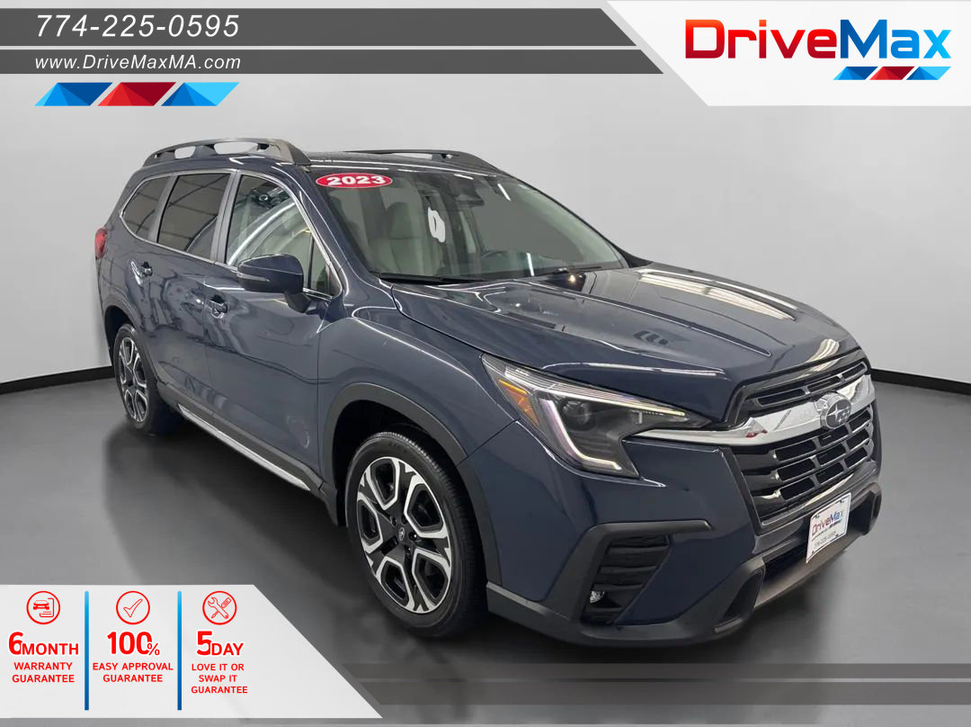 Used 2023 Subaru Ascent Limited image 1