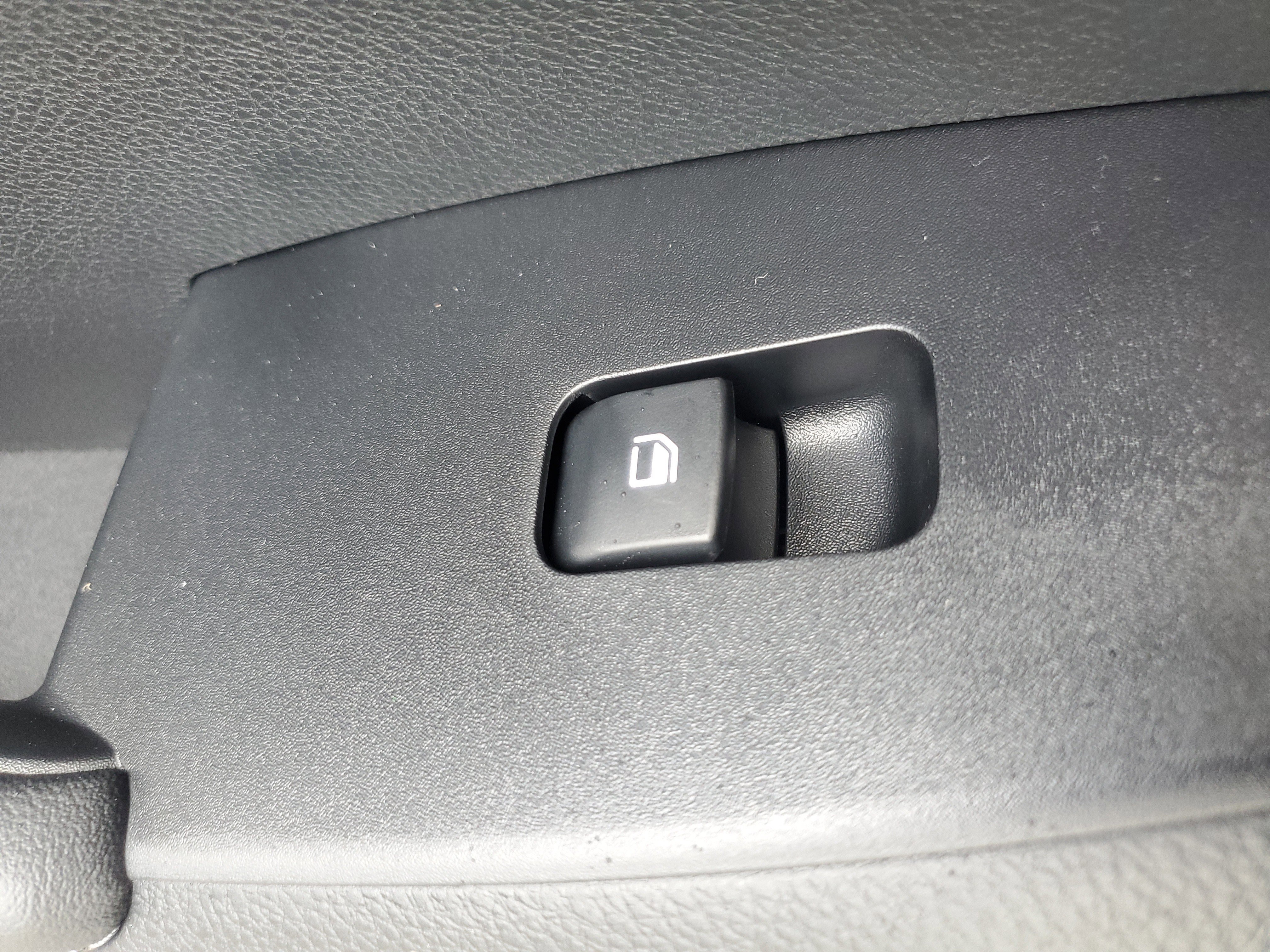 New 2026 Kia Seltos EX w/ EX Sunroof Package image 14