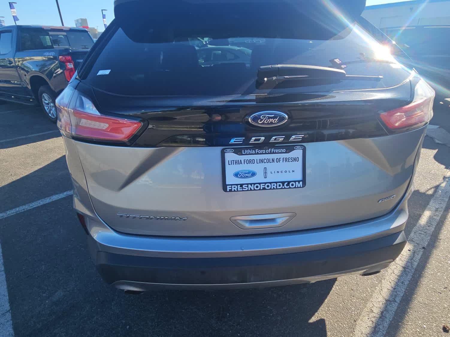 Used 2022 Ford Edge Titanium AWD/4WD image 8