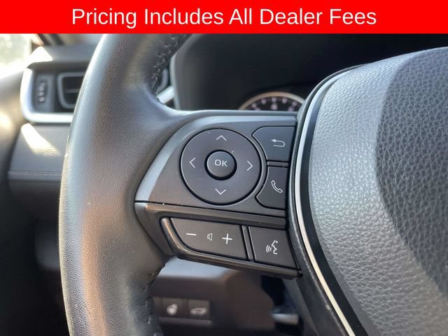 Used 2022 Toyota RAV4 XLE Premium AWD/4WD image 27