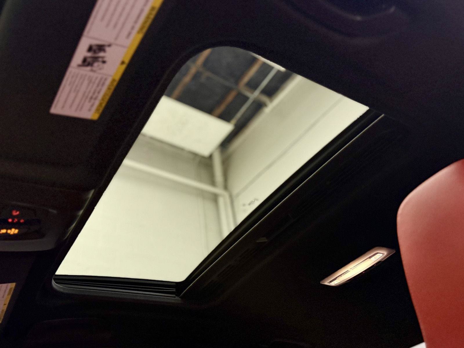 Used 2015 BMW M3 RWD image 16