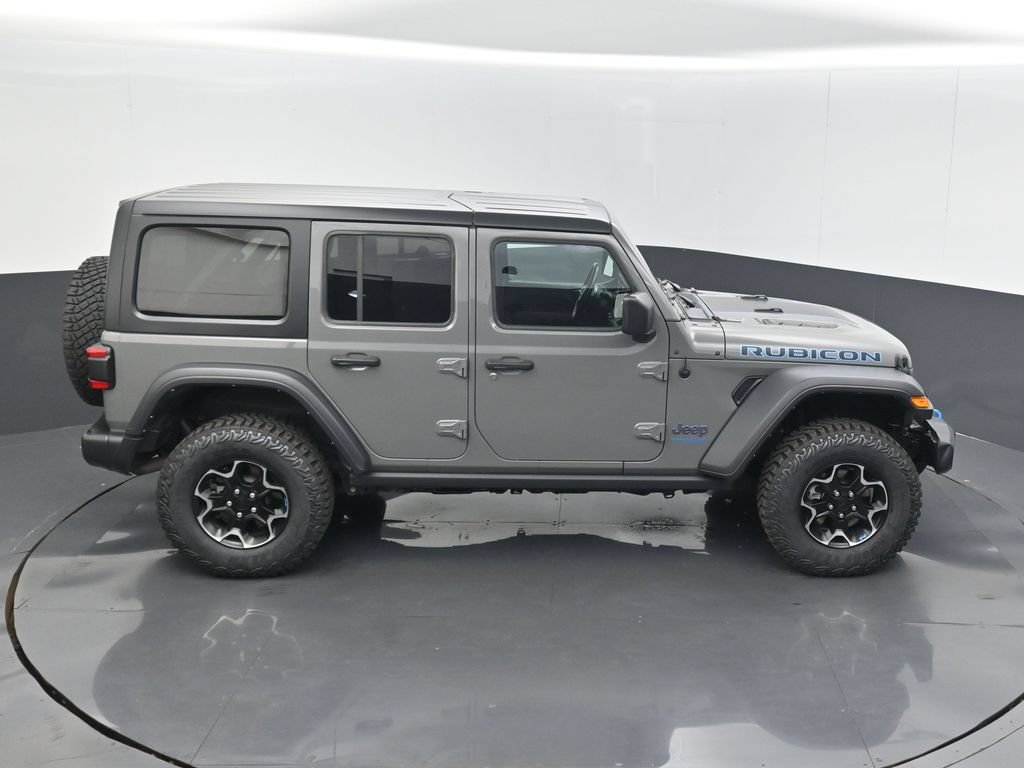 Used 2022 Jeep Wrangler Unlimited Rubicon 4xe w/ Cold Weather Group AWD/4WD image 14