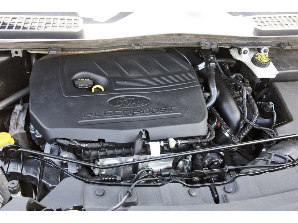 Used 2018 Ford Escape SE w/ SE Sport Appearance Package FWD image 35