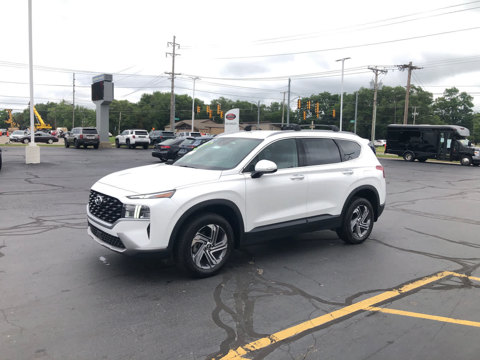 Certified 2023 Hyundai Santa Fe SEL AWD/4WD image 4