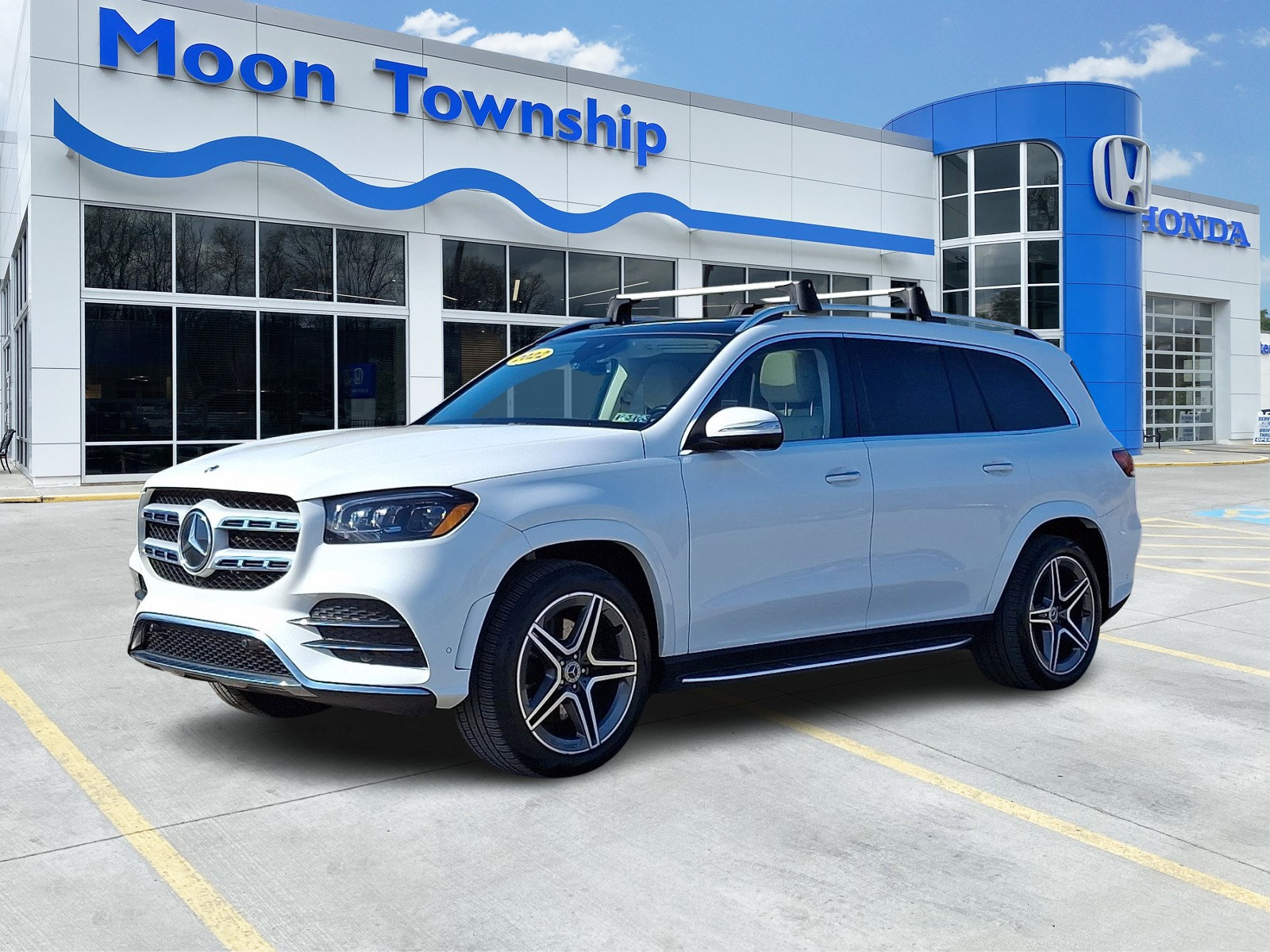 Used 2022 Mercedes-Benz GLS 450 4MATIC image 3