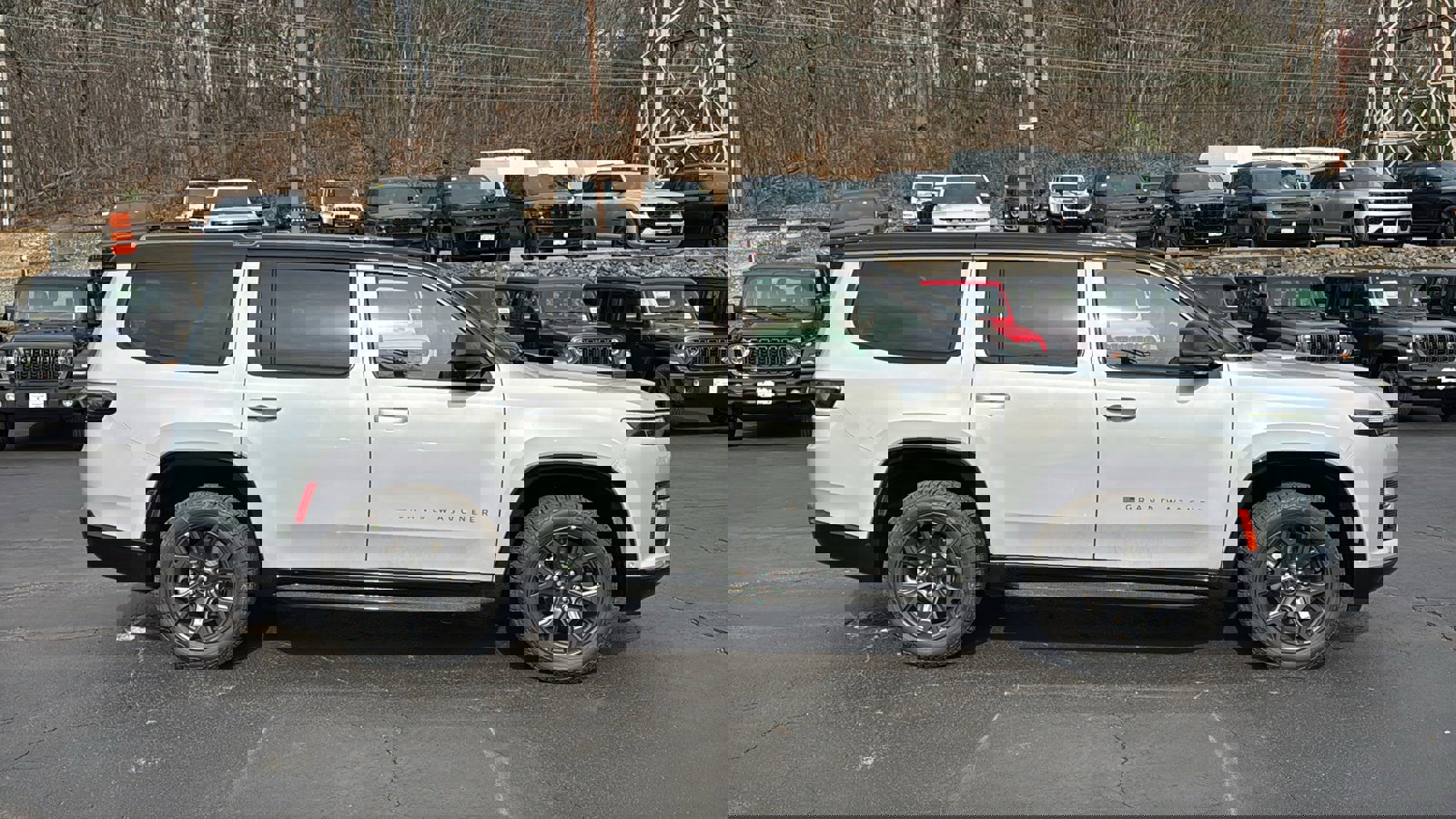 New 2026 Jeep Grand Wagoneer 4WD image 4