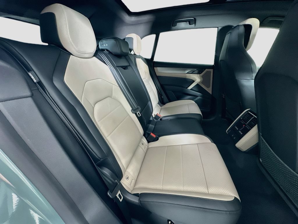 New 2026 Porsche Cayenne Electric AWD/4WD image 29