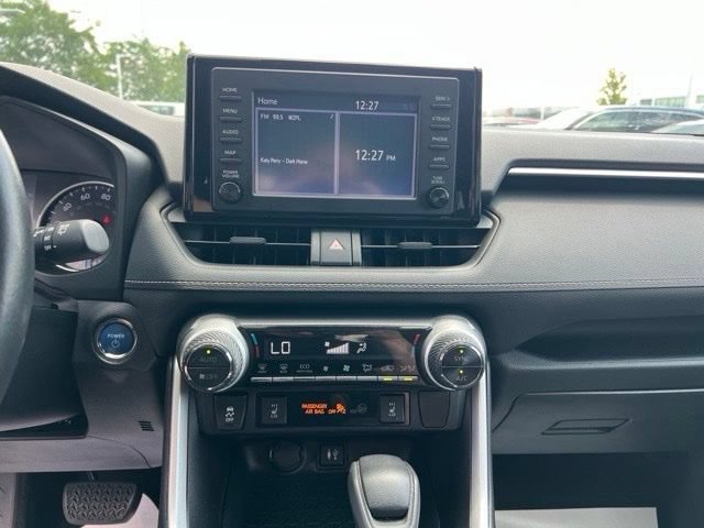 Used 2019 Toyota RAV4 XLE w/ Convenience Package AWD/4WD image 16