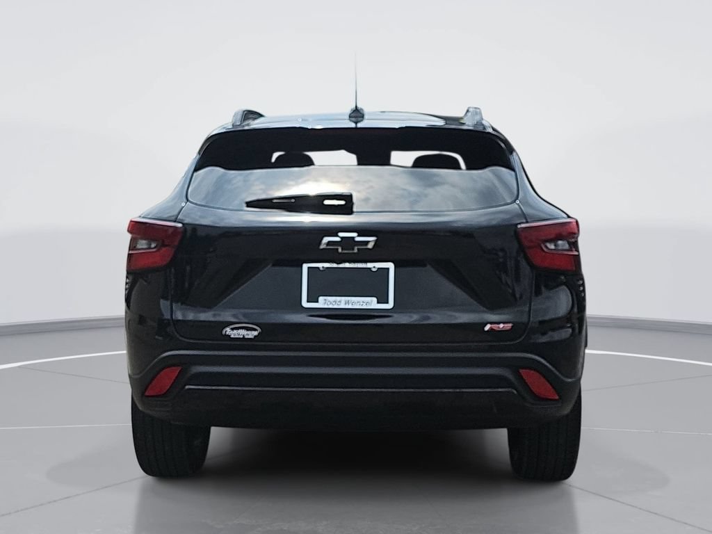 Certified 2024 Chevrolet Trax RS FWD image 5