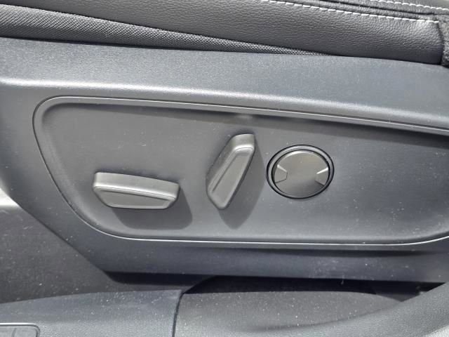 New 2024 Ford Escape SE w/ PHEV Premium Package image 17