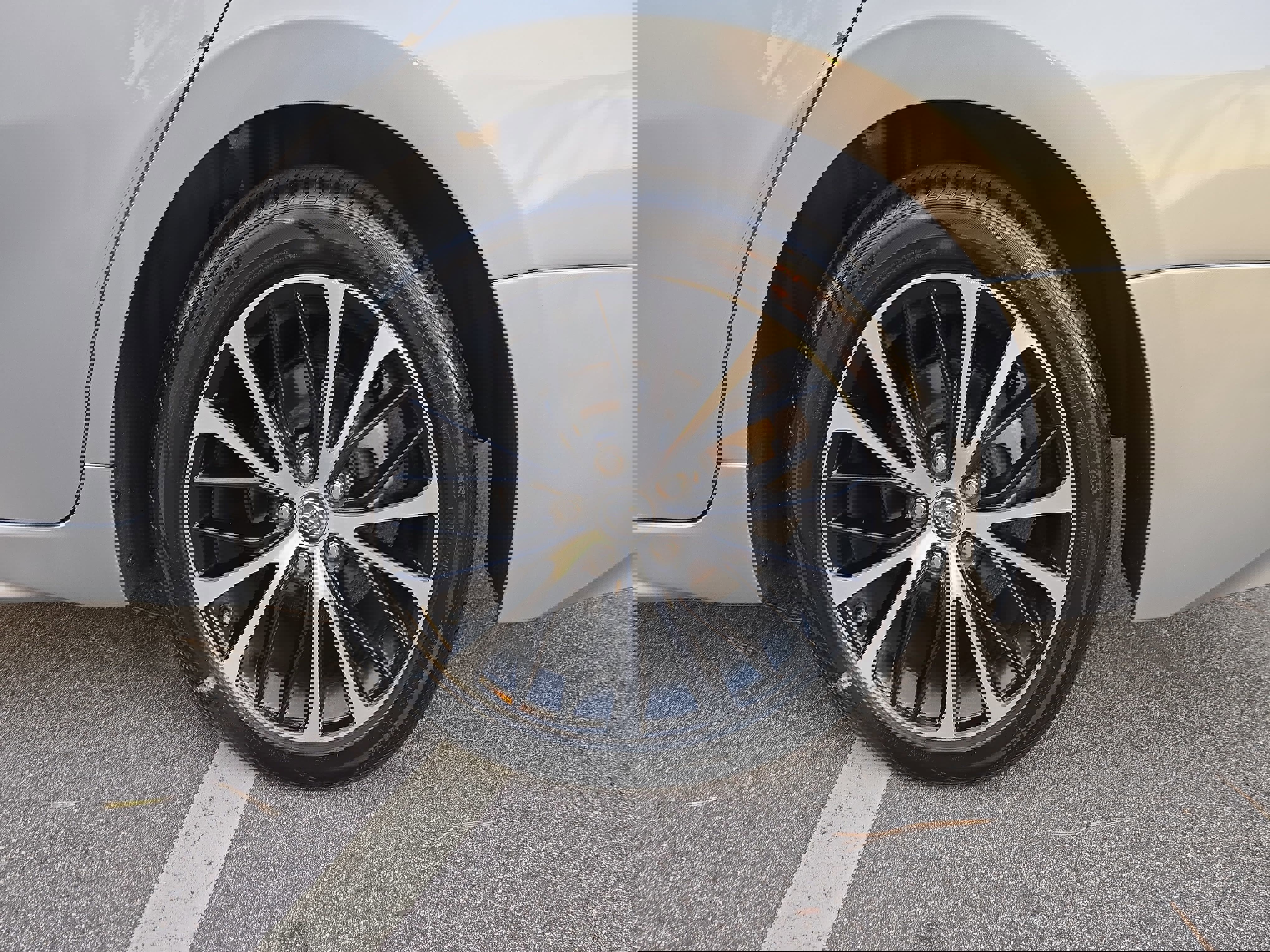 Used 2020 Toyota Camry SE image 33