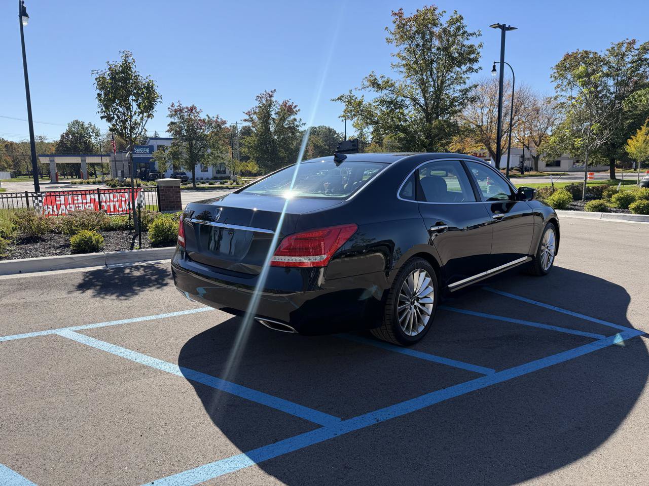 Used 2014 Hyundai Equus Signature RWD image 5