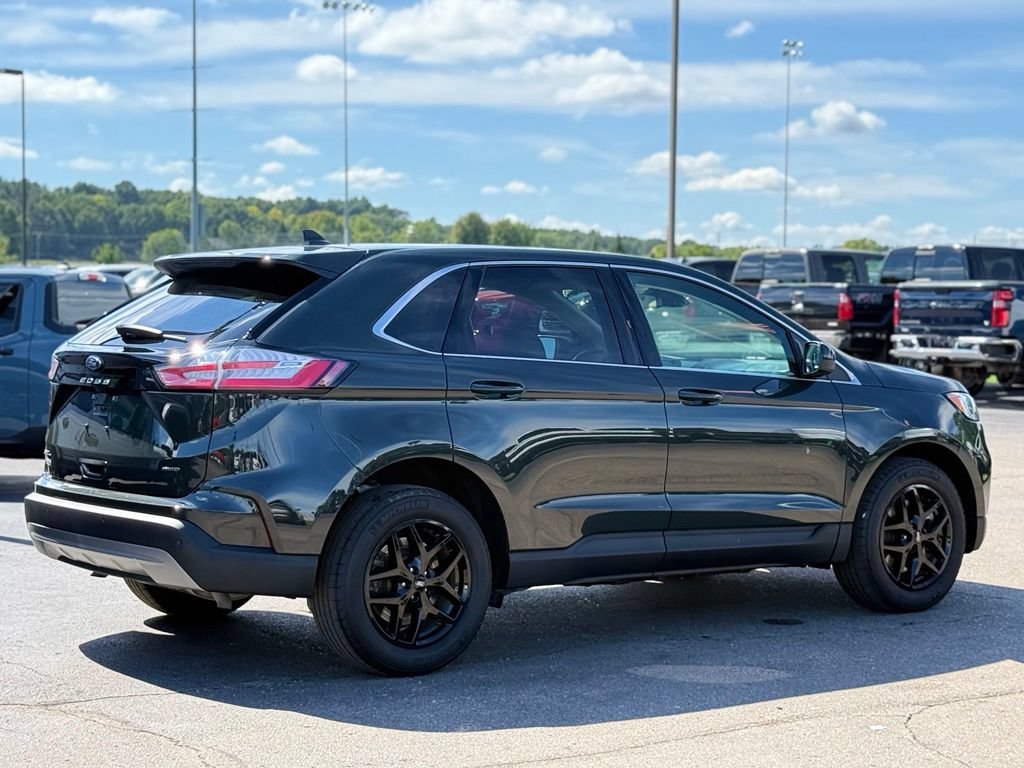 Certified 2023 Ford Edge SEL w/ Convenience Package AWD/4WD image 32