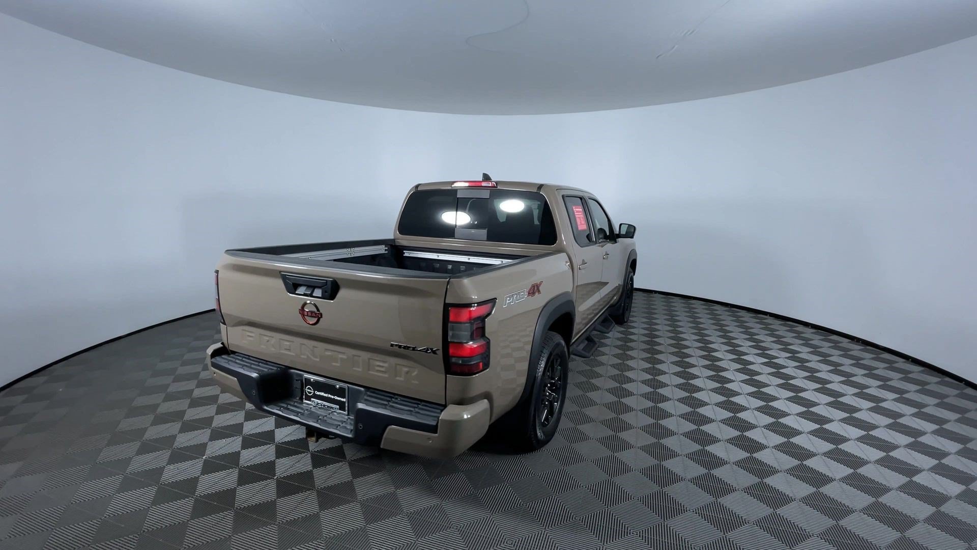 Certified 2023 Nissan Frontier PRO-4X w/ Pro Convenience Package AWD/4WD image 8