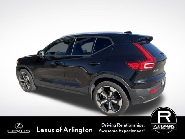 Used 2020 Volvo XC40 T5 Momentum w/ Protection Package Premier AWD/4WD image 5