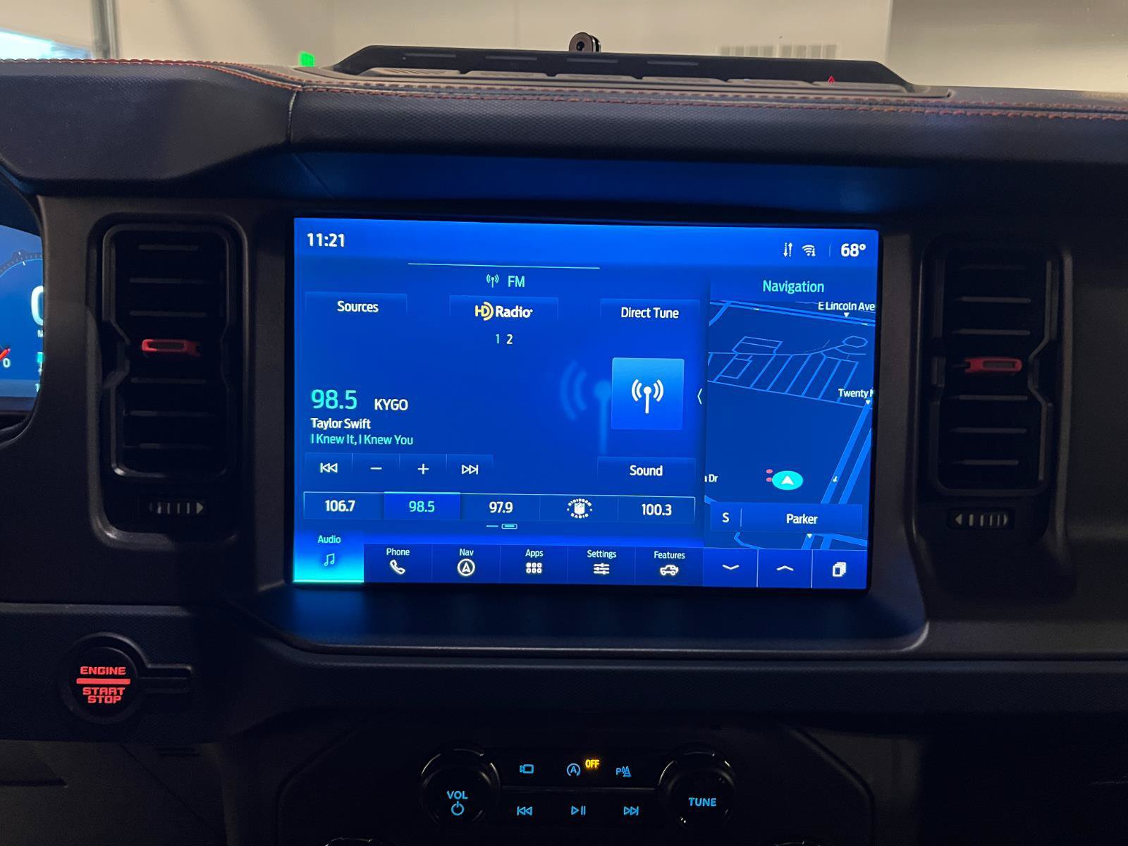 Used 2024 Ford Bronco Raptor w/ Interior Carbon Fiber Pack 6 AWD/4WD image 18