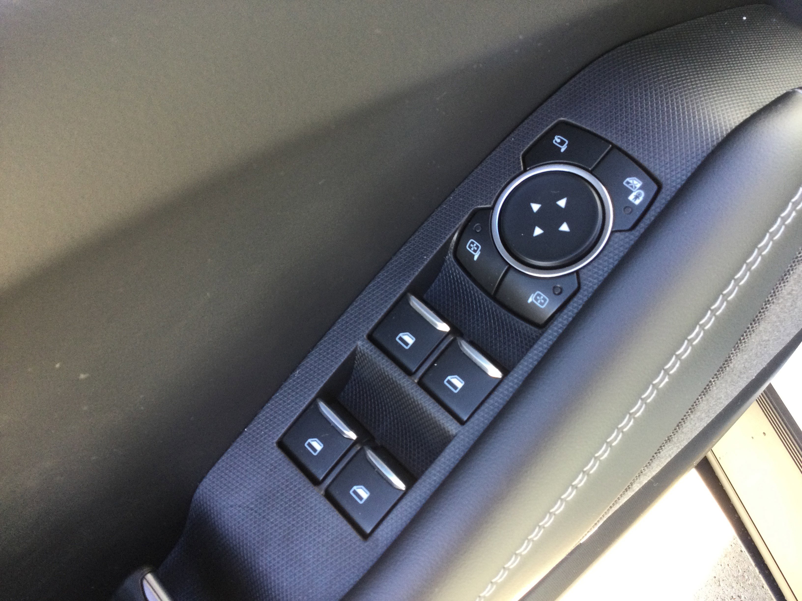 New 2025 Ford Mustang Mach-E Premium image 9