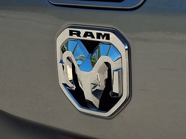 Used 2022 RAM 1500 Limited w/ Body Color Bumper Group AWD/4WD image 33