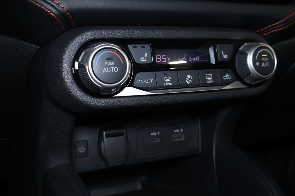 Used 2023 Nissan Versa SR w/ Trunk Package image 25