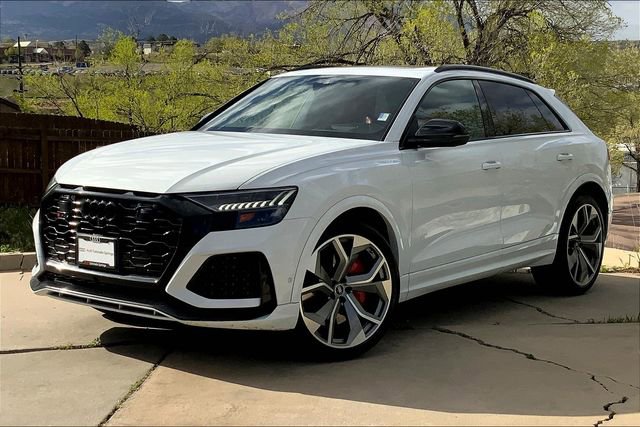 Used 2023 Audi RS Q8 4.0T image 1