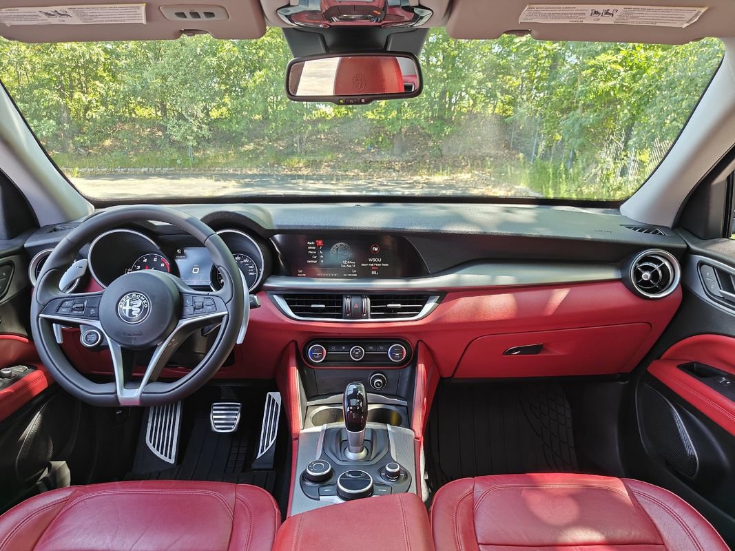 Used 2019 Alfa Romeo Stelvio Sport w/ Quick Order Package 22J Sport image 5
