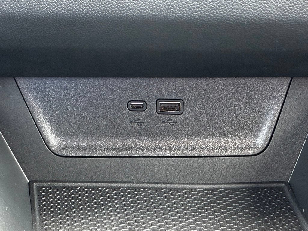 New 2027 Chevrolet Equinox RS w/ Safety and Technology Package AWD/4WD image 21