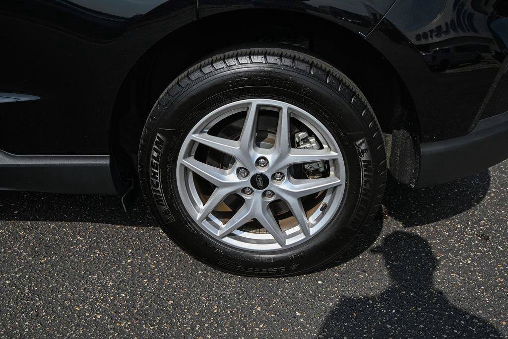 Certified 2024 Ford Edge SEL w/ Convenience Package AWD/4WD image 13