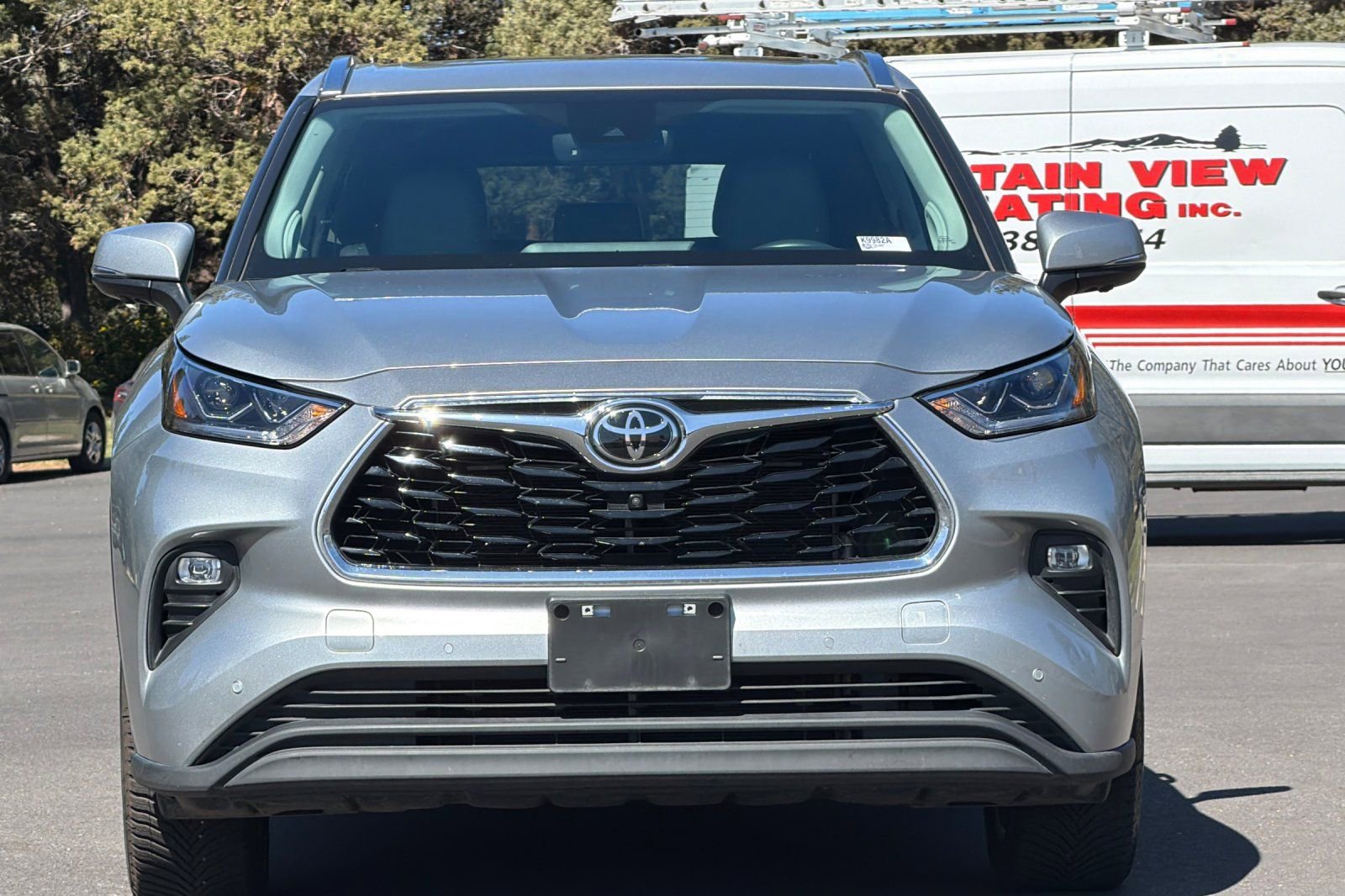 Used 2023 Toyota Highlander Limited image 9