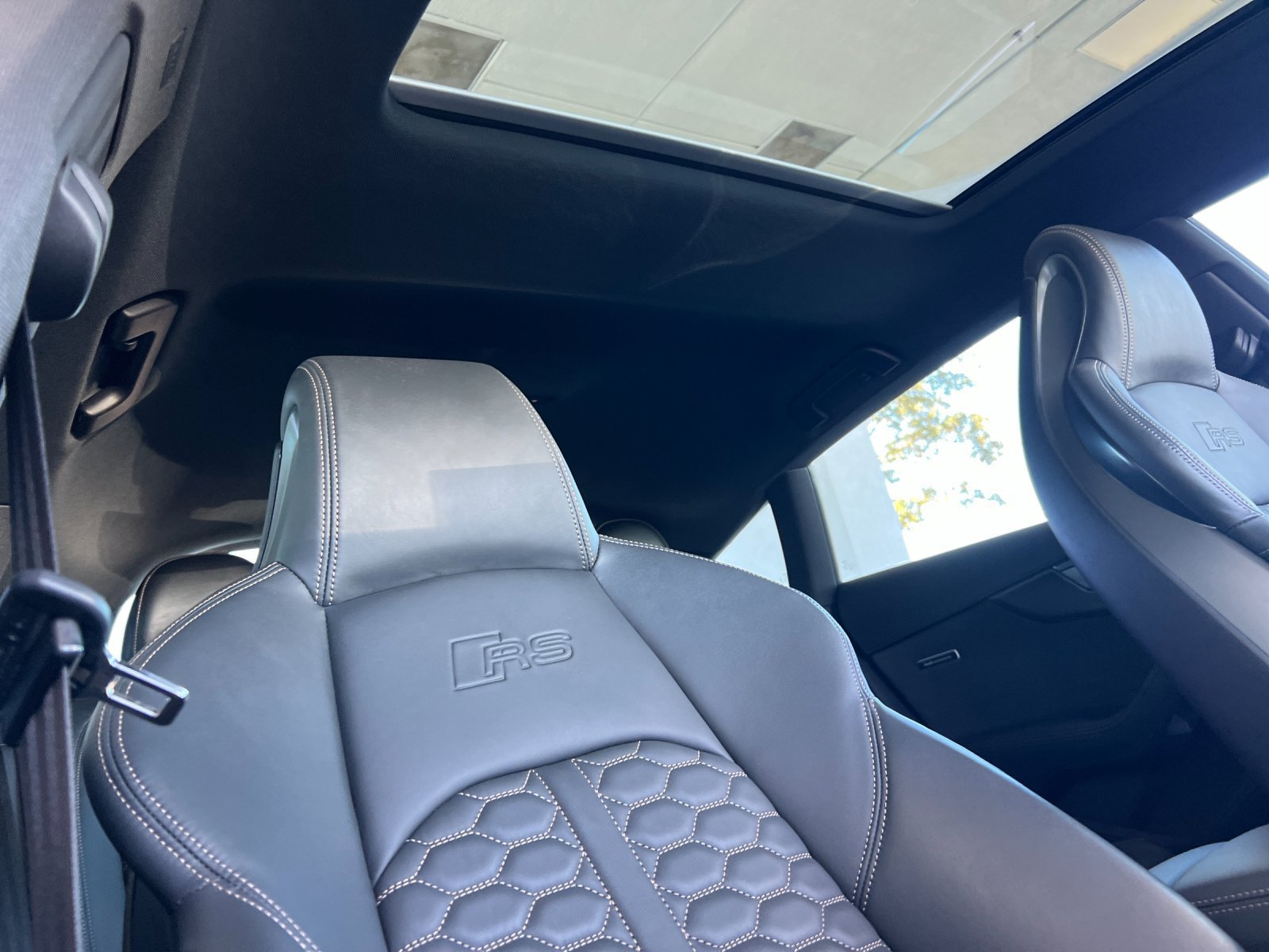 Used 2022 Audi RS 5 Sportback AWD/4WD image 16