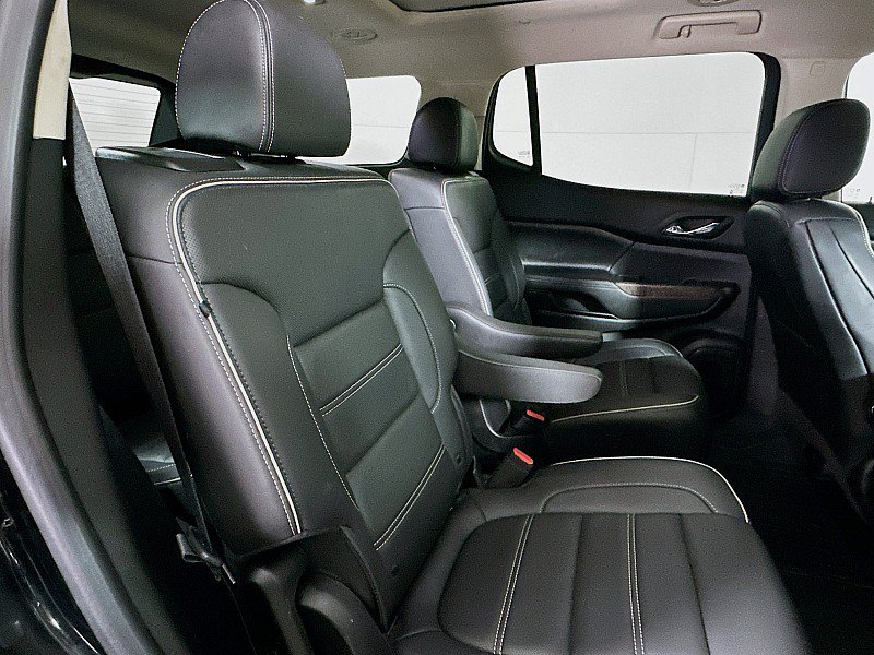 Used 2023 GMC Acadia Denali w/ Denali Ultimate Package AWD/4WD image 28